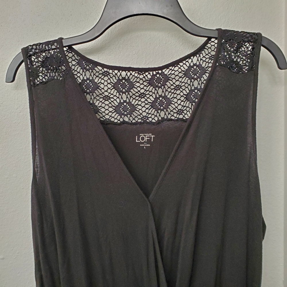 Lace Shoulder Tank - Picture 2 of 4